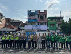Satlantas Polres OKU Gelar Apel Bersama Pengemudi Ojol di Baturaja Kabupaten Ogan Komering Ulu.