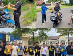 Sat Intelkam Polres OKU Bersama OKP Cipayung Plus Bagikan Ratusan Takjil di Depan Mapolres Kabupaten Ogan Komering Ulu.