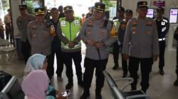 Kapolres OKU Cek Arus Mudik dan Pengamanan Operasi Ketupat Musi 2026 di Stasiun Kereta Api Baturaja Kabupaten Ogan Komering Ulu.