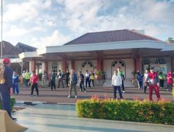 Senam Bersama di Rumah Dinas, Bupati OKU Dorong ASN Tetap Bugar.