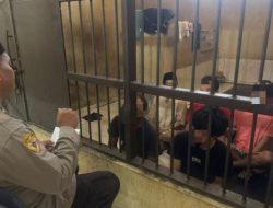 Ipda Mualimin Gelar Kegiatan Mengaji Bersama Tahanan Polres OKU Setiap Jumat